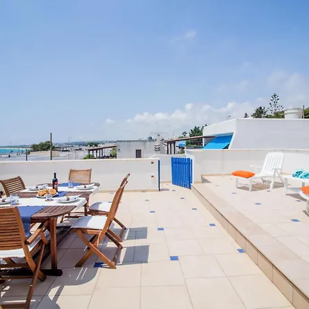 Penthouse Azzurra Sea View Near - Happy Apartmán