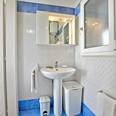 Penthouse Azzurra Sea View Near - Happy *